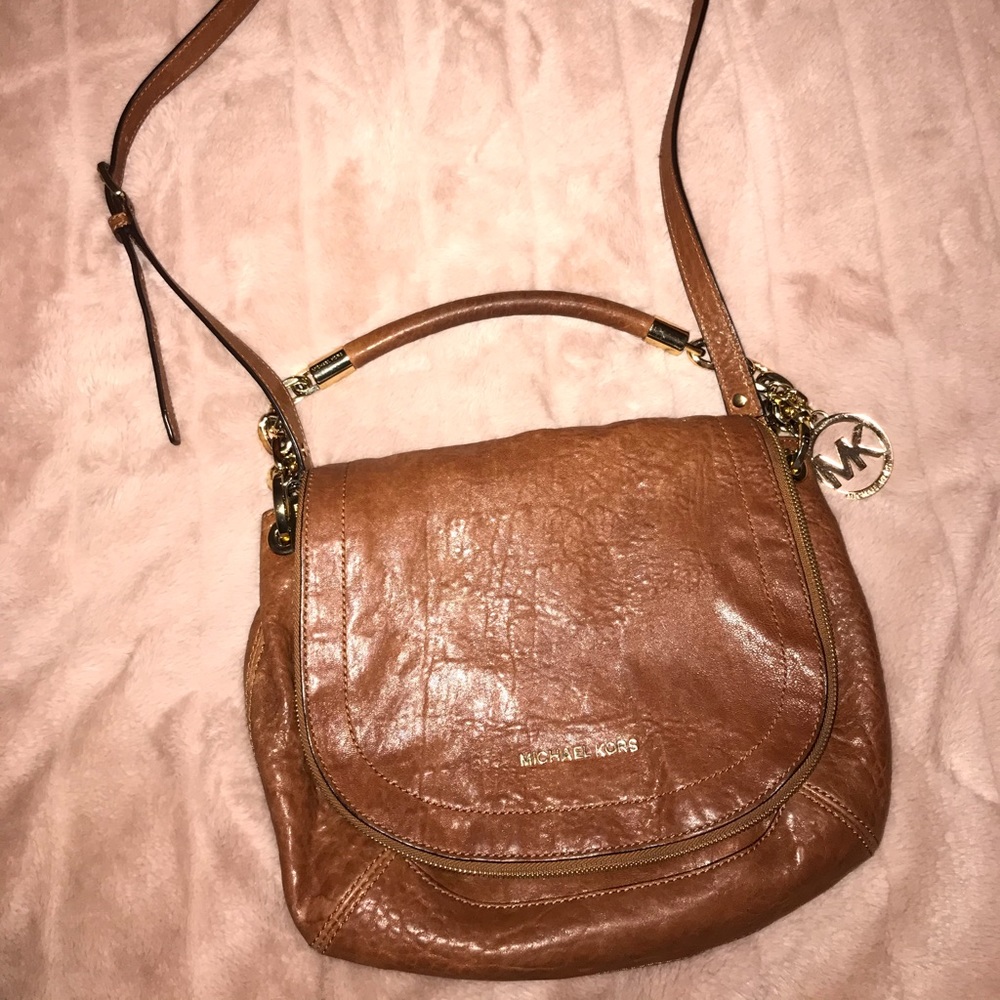 Michael Kors crossbody purse